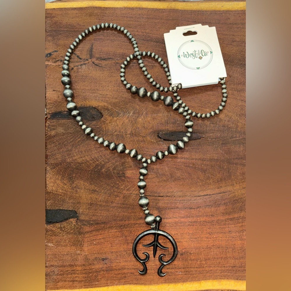 Navajo Pearl Inspired Beaded Necklace with Sand Cast Naja
